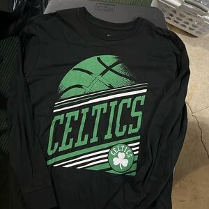 Long sleeve Celtics tee